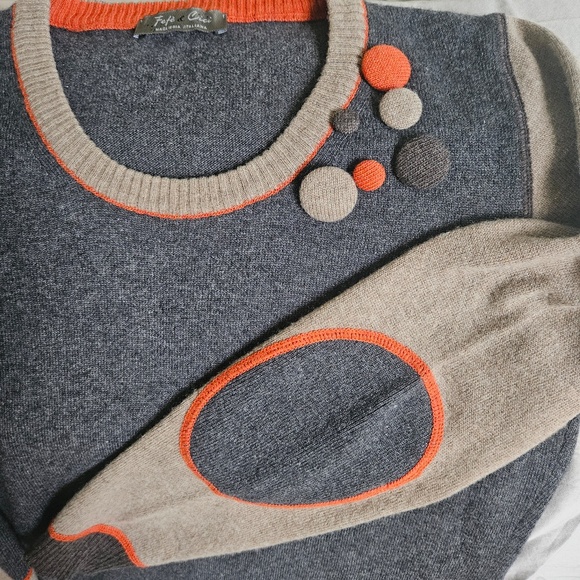 Fete & Cici Italian merino wool sweater. Size - small - medium - Picture 3 of 4